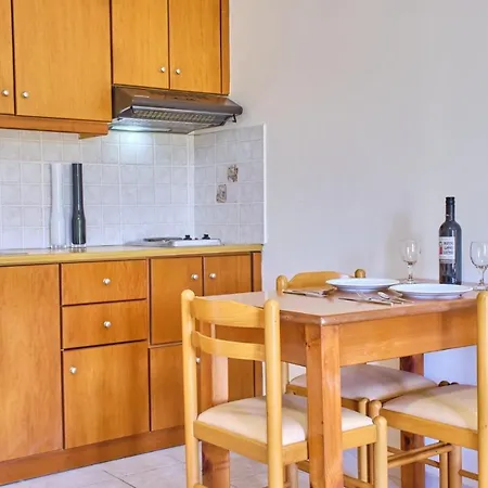 Vintage Studio 16 Apartment